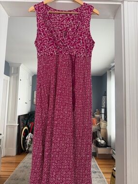 Eddie Bauer Sleeveless Magenta Floral Maxi Dress